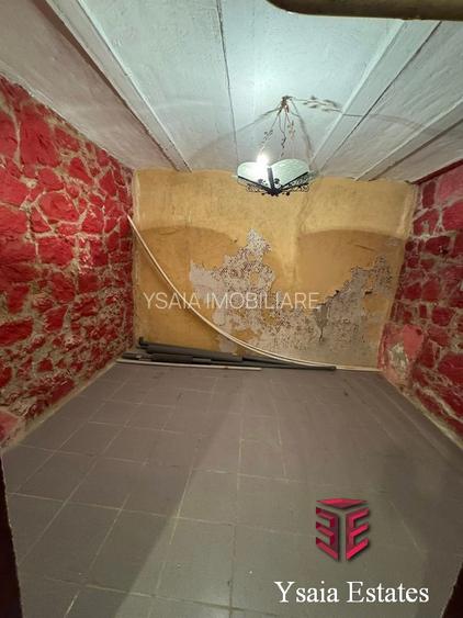 CASA S+P+1E DE INCHIRIAT - LOCATIE PREMIUM PENTRU BUSINESS - BLD.TOMIS - - 21