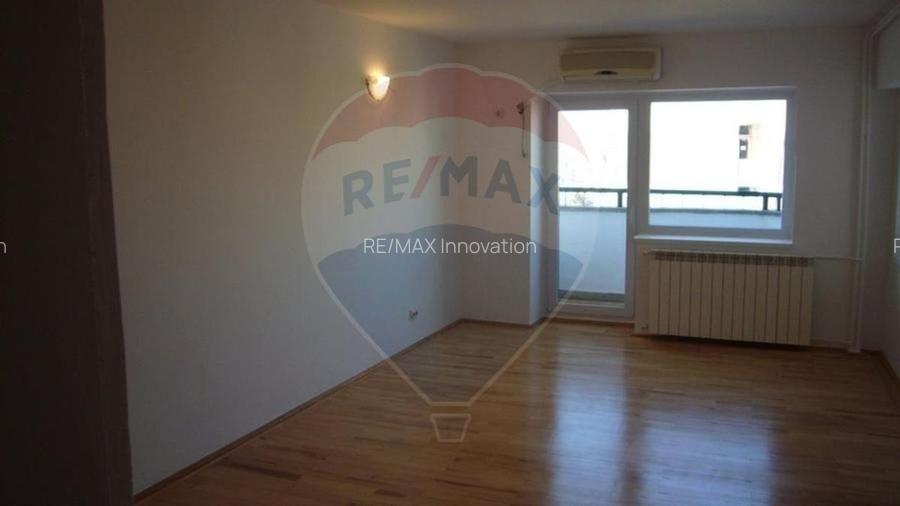 INCHIRIERE/Apartament spațios cu 4 camere – Bd. Unirii nr. 76 - 6