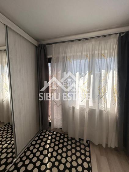 Casă individuală de vânzare – 4 camere  2 bai – Cristian - 23