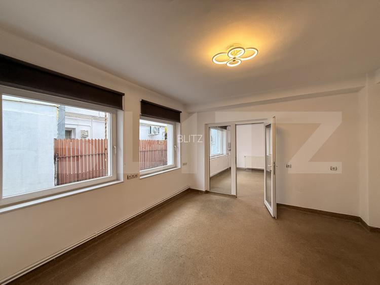 Casa cabinet medical cu apartament 2 camere, 225 mp, zona 1 Mai - 3