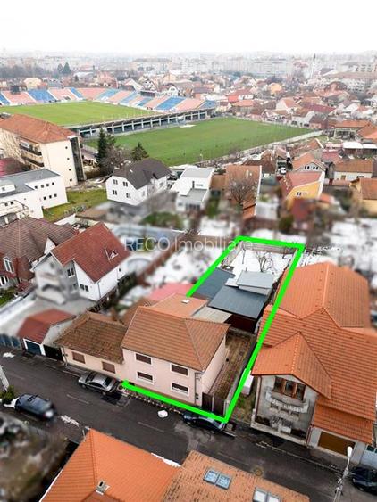 RECO Casa  cu 4 camere la 5 minute de centru (Olosig) -Oradea-curte si acces aut - 38