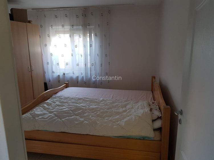 Casa de vanzare pentru 2 familii - 12