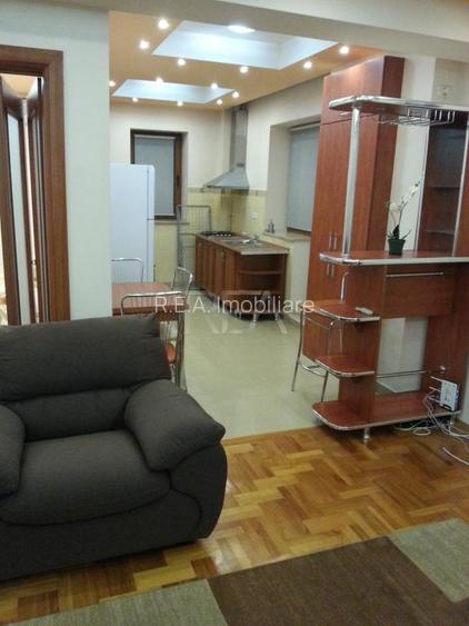 Apartament 3 camere, zona Nordului - 9