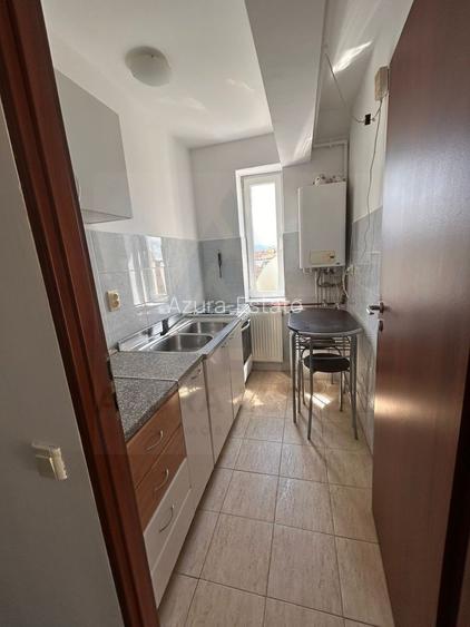 Garsonieră decomandată, renovată, 28 mp. – Cartier Turnișor - 2