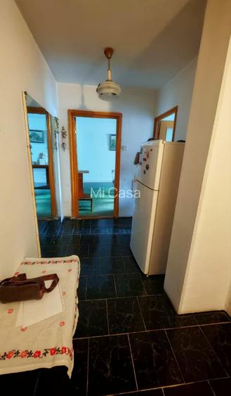 Apartament 3 camere zona Tractorul - 6