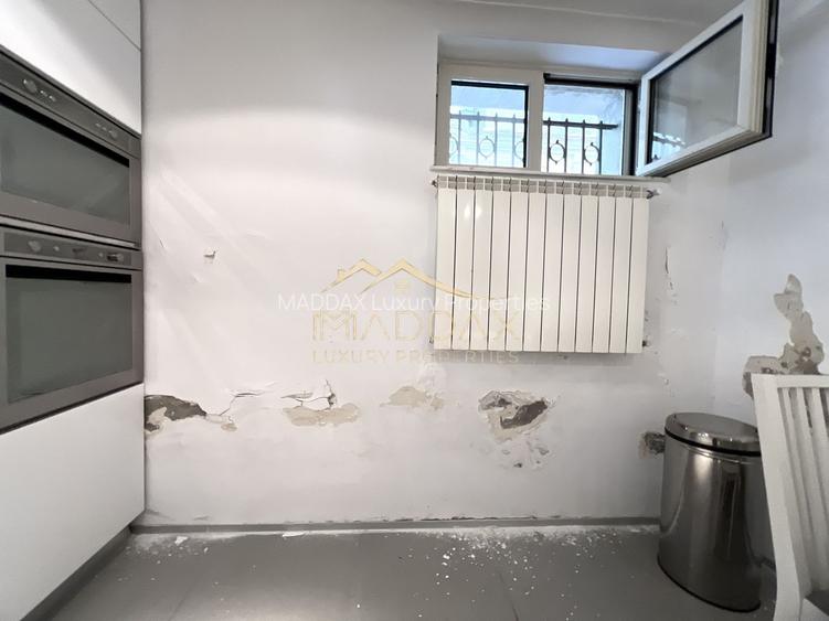 Apartament in Vila | Dorbanti - Capitale | De Vanzare | 1946 - 28