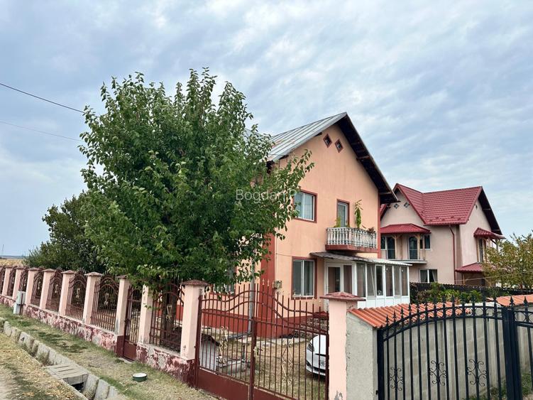 Oportunitate: Casa P+1 constructie dupa 2006 structura beton, curte foarte mare - 3