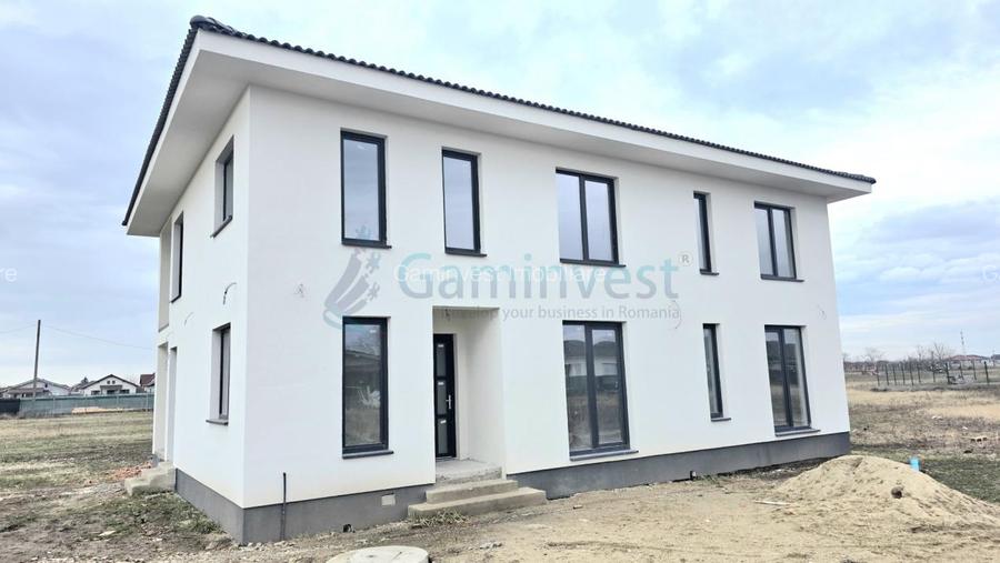 Imobil cu destinatie multipla - comercial si de locuit in Santandrei, Bihor - 7