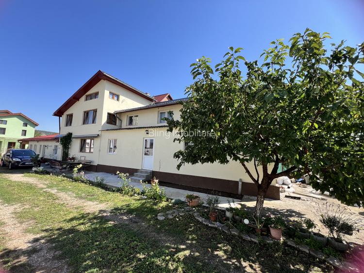 Casa individuala, 200 mp, 2 parcari, ideal pentru gradinita/investitie - 2