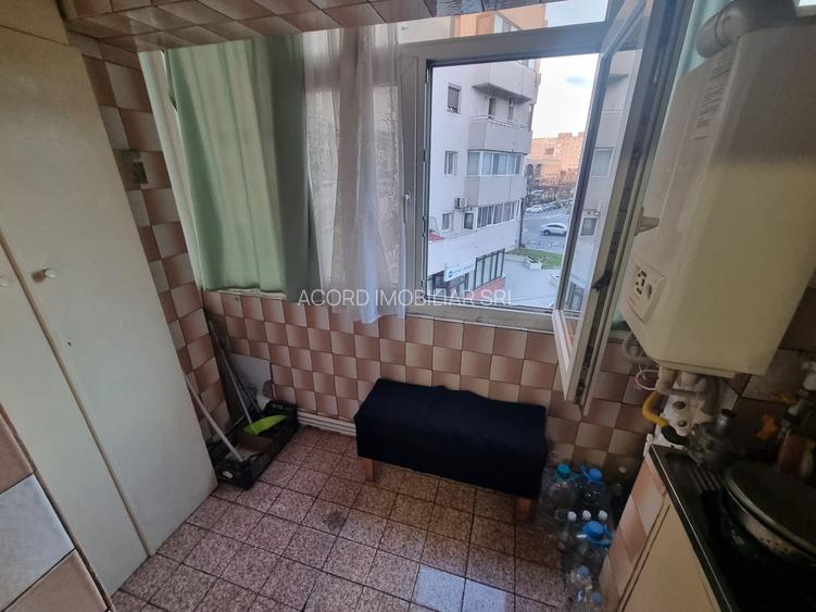 Casa de cultura-apartament 3 camere decomandat cu gaze - 9