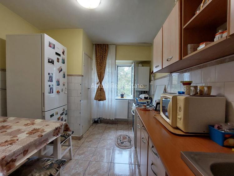 3 CAMERE  |  DACIA  |  BISERICA ALBA  - 7