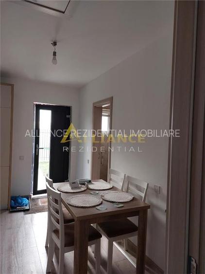 Casa la 800-900 m de STV,se preda la cheie. - 3