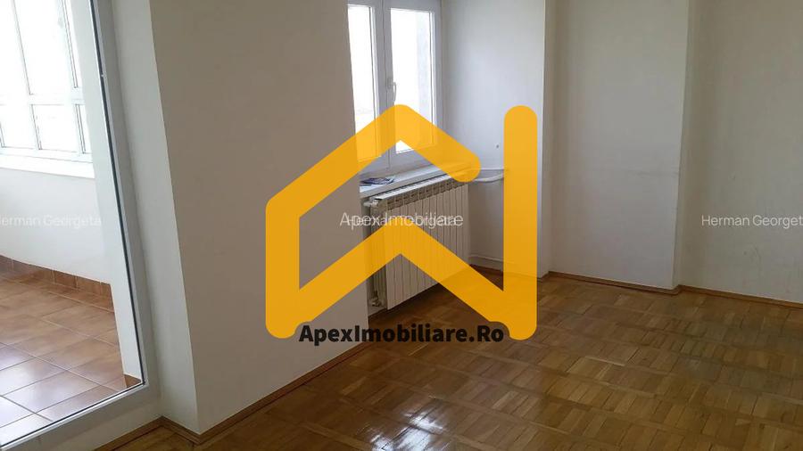 Bd Unirii, Alba Iulia | Duplex 4 Camere pentru birouri | 3 Terase - 14