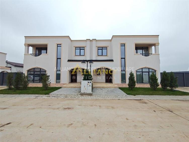 Duplex - 5 camere - 3 bai - la intrare in comuna Berceni - 5