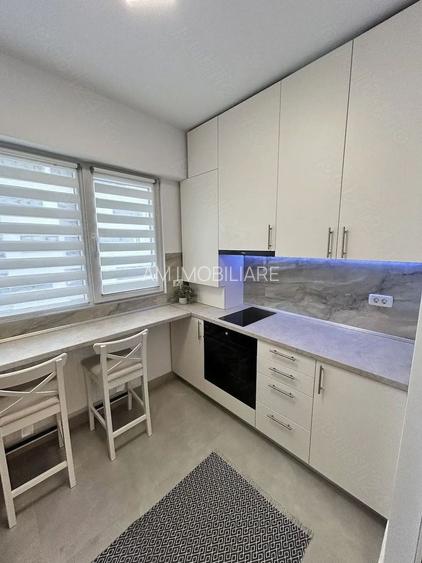 GARSONIERA- CENTRAL ADDRESS RESIDENCE, CENTRALA, PARCARE, BLOC NOU - 6