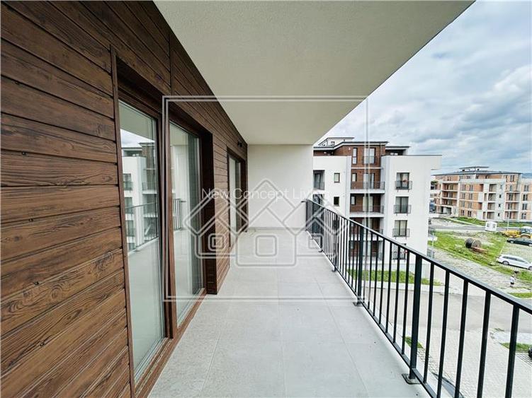 Apartament de vanzare in Sibiu - 3 camere, balcon si terasa - 8