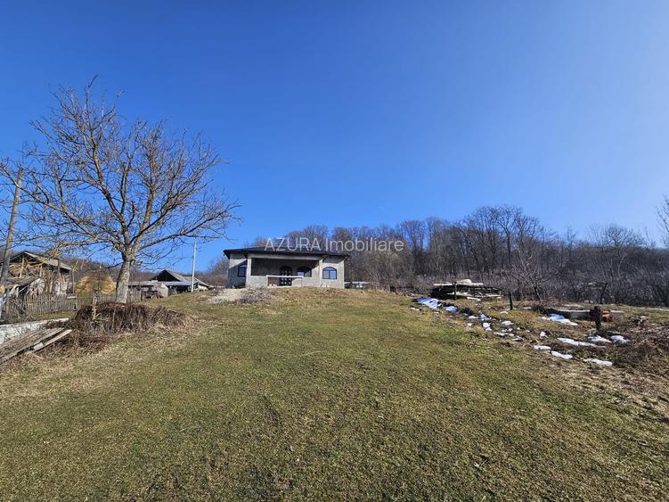 Casă pe platou, liniște și natură – Boțești, Argeș - 13