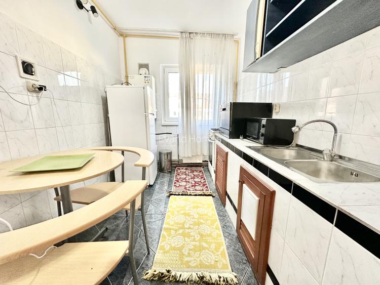 Apartament cu 2 camere mobilat - pozitie excelenta - zona Girocului - 13