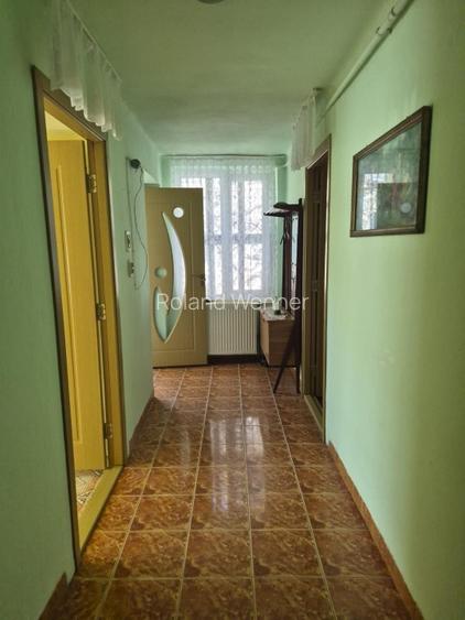 Locuință cu priveliște: Casă bifamilială într-o locație liniștită!!!Privat!!! - 6