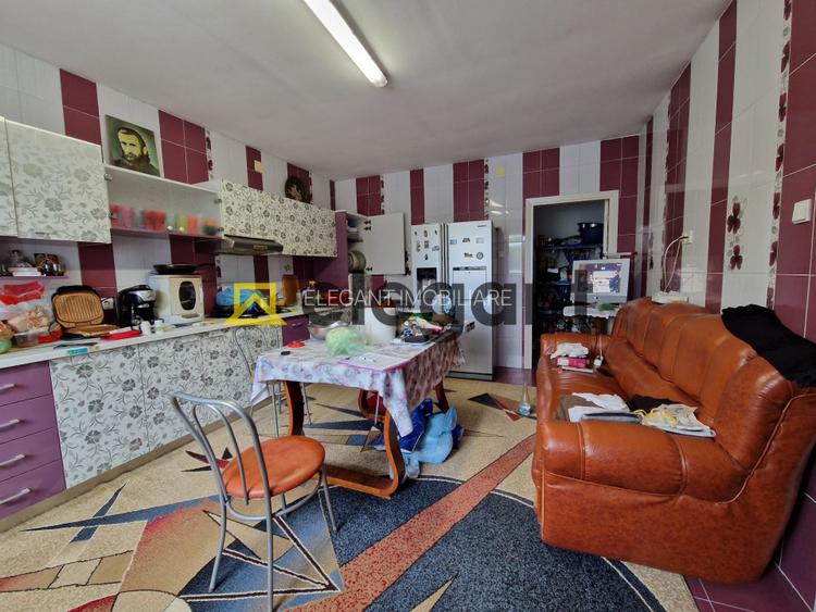 Casa, suprafata 168 mp, teren 600 mp, panouri, mobilata, Bariera Valcii - 10