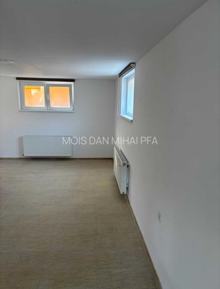 VAND CASA ZONA LAZARET/ MALL GARA - 3