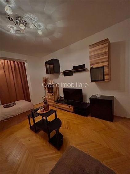 Vanzare apartament 2 camere Centru, zona Piata Mihai Viteazu, Cluj-Napoca - 2