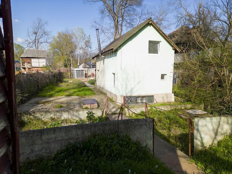 Casă cu mansardă la 3 insule - 3