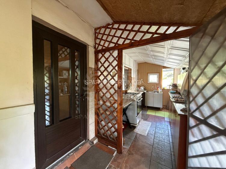 Casa extinsa 8 camere, garaj, teren 1300mp , zona stradala Paulestii Noi - 27