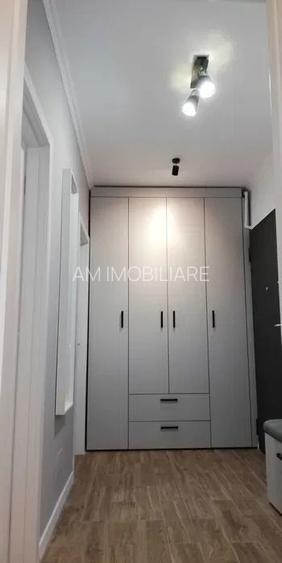 GARSONIERA LUJERULUI, BLOC NOU, CENTRALA, METROU, BUCATARIE INCHISA - 2