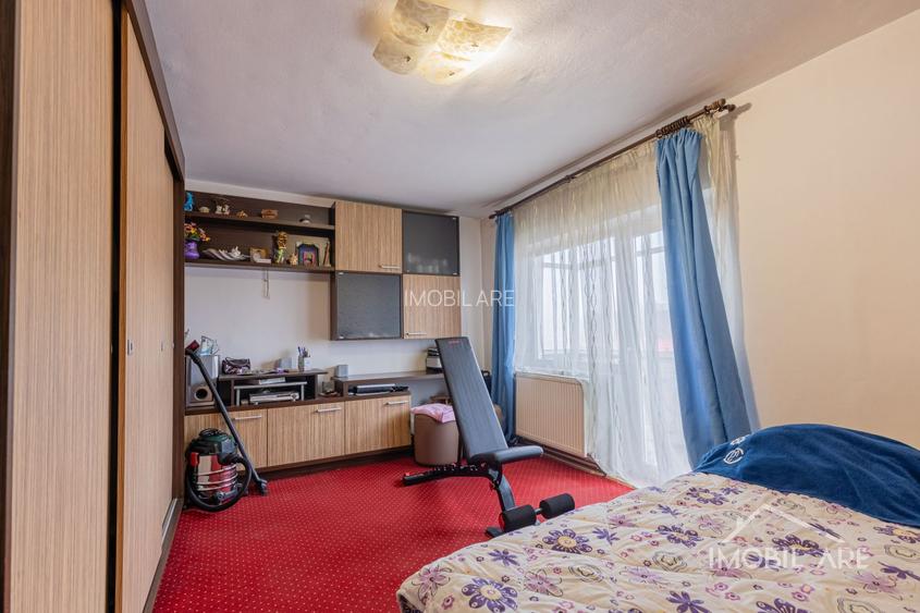 Apartament cu 3 camere de vânzare - 7