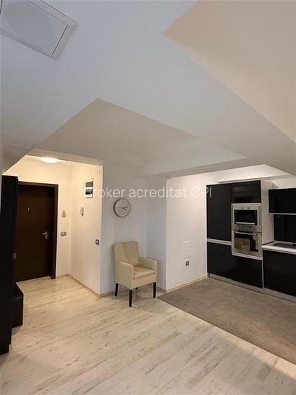 APARTAMENT PREMIUM 3 CAMERE DE INCHIRIAT HERASTRAU SECTOR 1 - 12