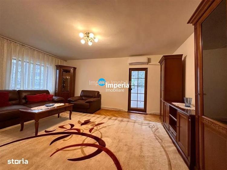 Vile Arcu 3 camere decomandat de vanzare - 2