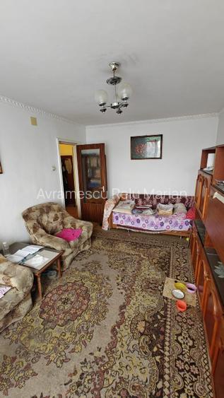 Vand apartament zona linistita  - 3