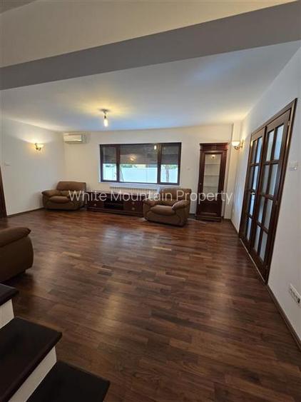 Ion Mihalache, vila 9 camere cu piscina interioara, de vanzare, comision 0% - 4