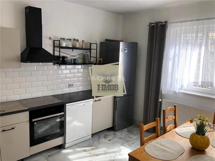 Proprietate 2 case | 1000 mp teren | Ideal locuinta + business | Cisnadie - 7