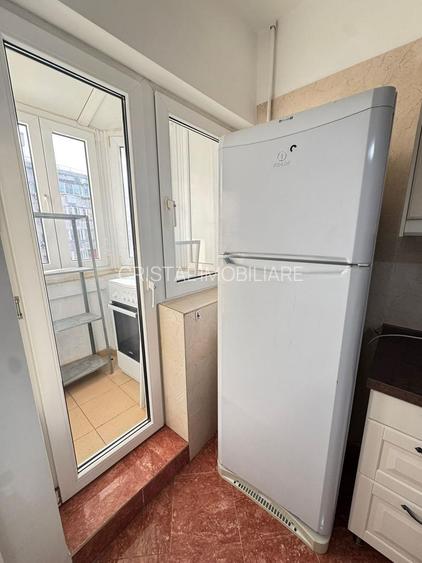 Vanzare 2 Camere Octavian Goga, Bloc Monolit 1996, la 6 minute de Mag Unirea - 8