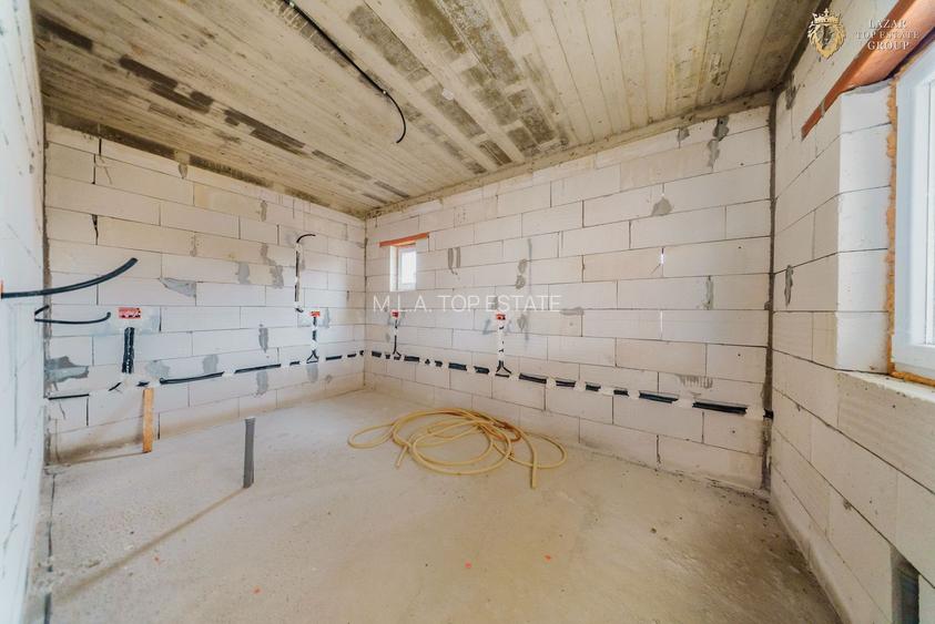 Casa De Vanzare Horia 5 Camere - 11