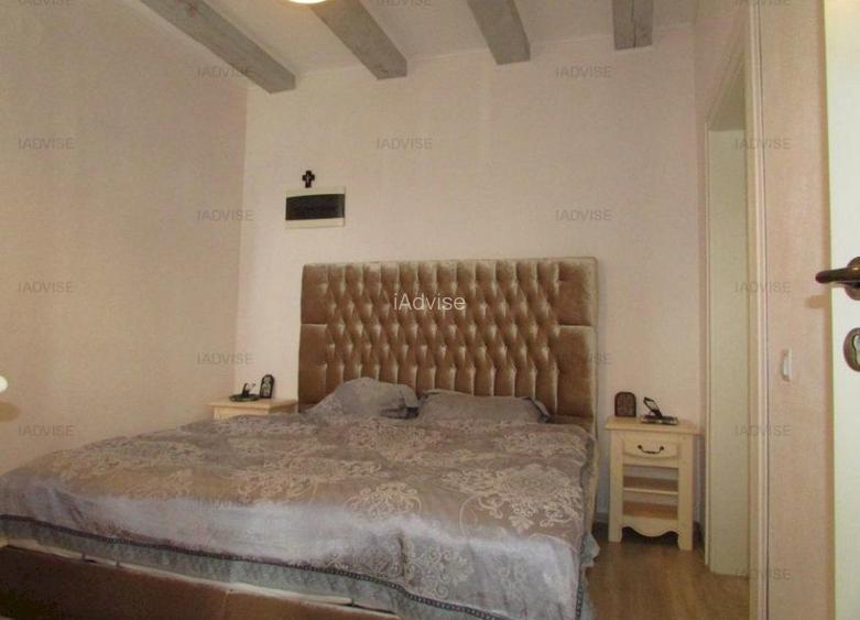 Casa superba utilata mobilata Rasnov, pretabila si pentru doua familii - 8