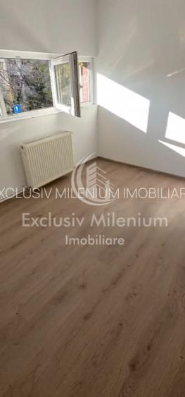 Casa /Vila Vatra Luminoasa  Birouri  MONZA - 2