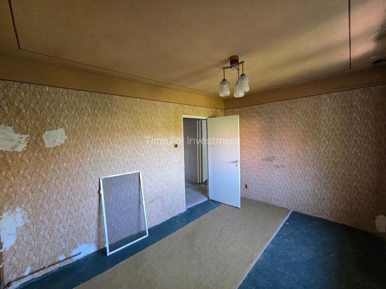 Apartament 2 Camere, Zona Aradului, Etaj 4, Necesita Renovare - 4