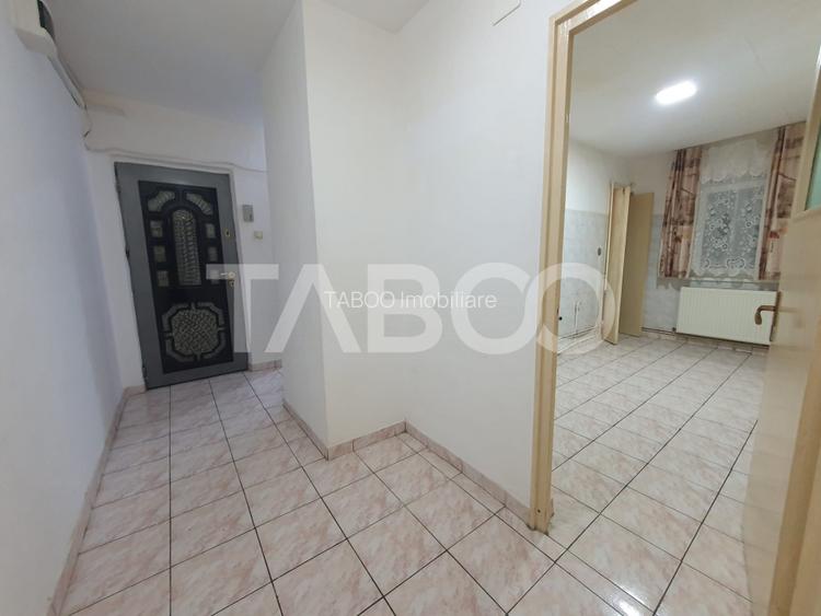 Apartament 2 camere decomandat Zona Stejarului 55 mp utili - 8