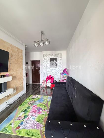 Garsonieră dublă – 33 mp – Mobilată și utilată – Zonă centrală, str. Tineretului - 18