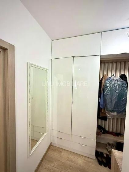 Etaj Intermediar 2 Camere Bloc 2018 Boxa 9mp zona Nicolina Lidl Prima Statie - 2