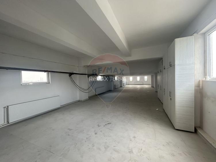 Spațiu de birouri / industrial de vânzare - 4