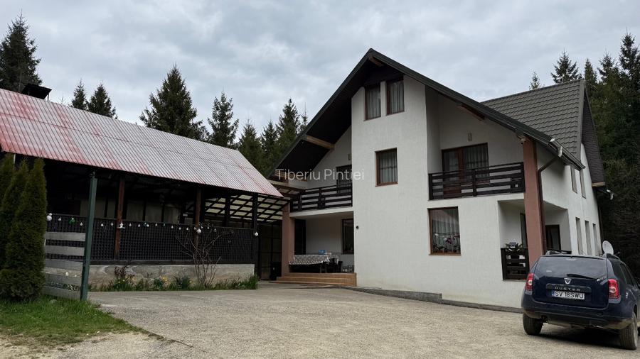 Casă de vacanță în Bucovina în mijlocul pădurii  - 2