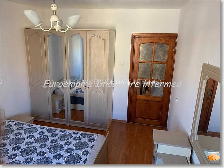 Apartament 3 camere decomandate zona Dacia - 2