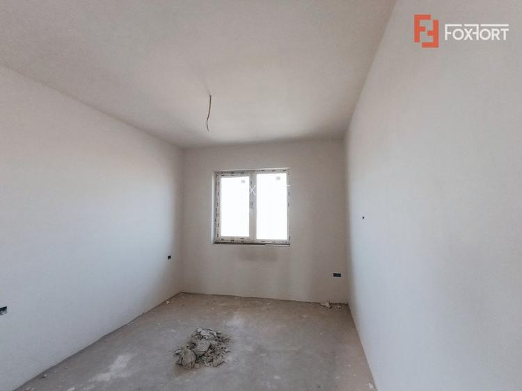 Duplex 4 camere despartit prin perete dublu - Giroc - ID V3463 - 22