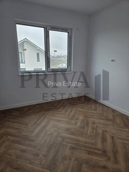 Casa tip Triplex 5 camere, 98 mp utili, Calea Urseni - 9