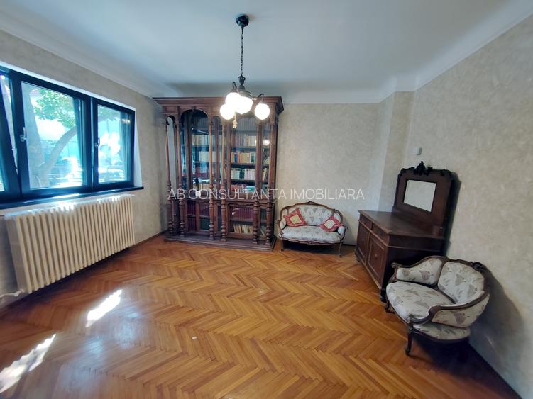 Zona Bd. Lacul Tei vila 7 camere disponibila pentru inchiriere. - 4