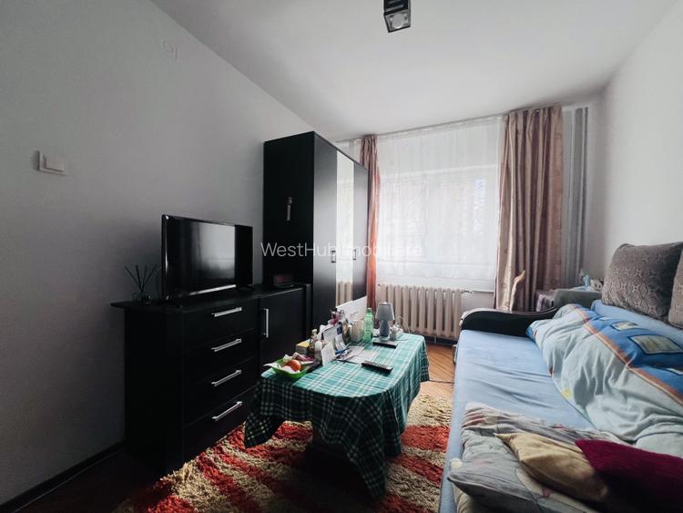 Apartament 2 camere, semidecomandat, 60 mp, parter, zona Lipovei - 2